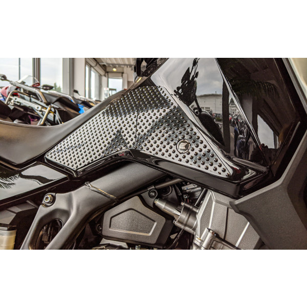 Eazi-Grip Eazi-Grip Honda AFRICA TWIN ADVENTURE SPORT 2020-2024 Black Tank Grips - EVO